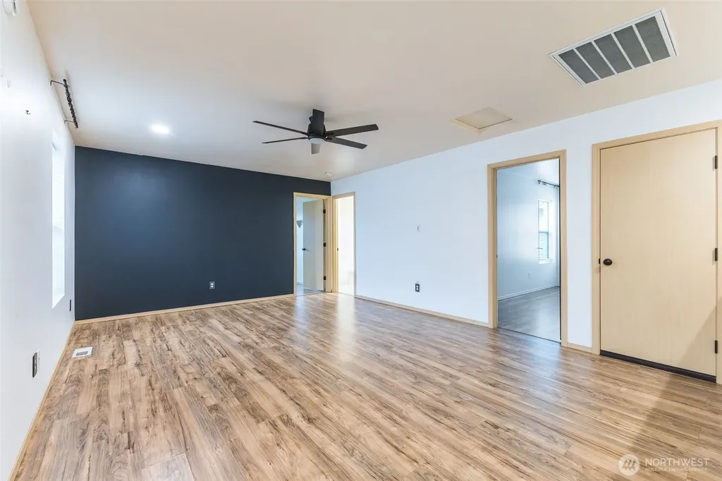 14813 99th Avenue SE Yelm WA 98597