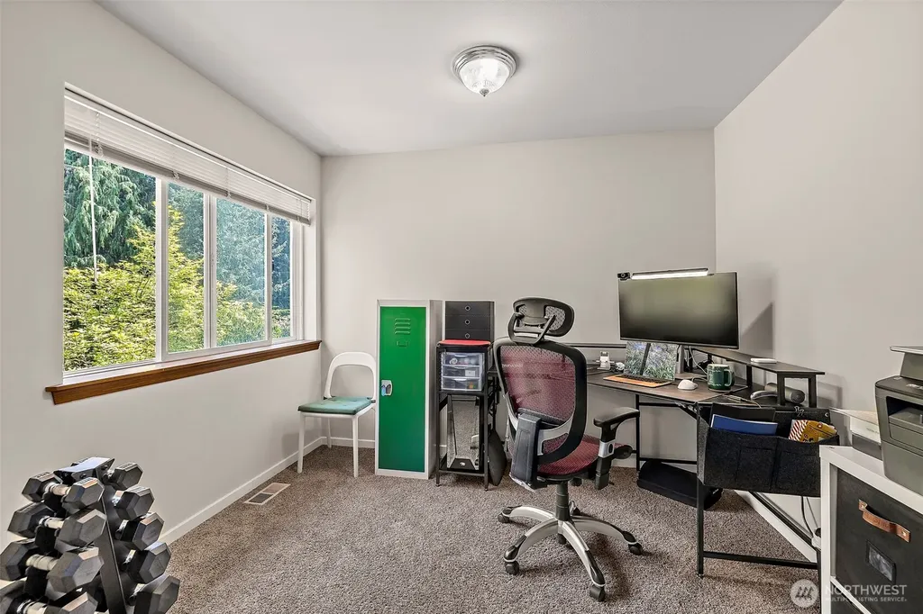 19836 Palatine Avenue N Shoreline WA 98133