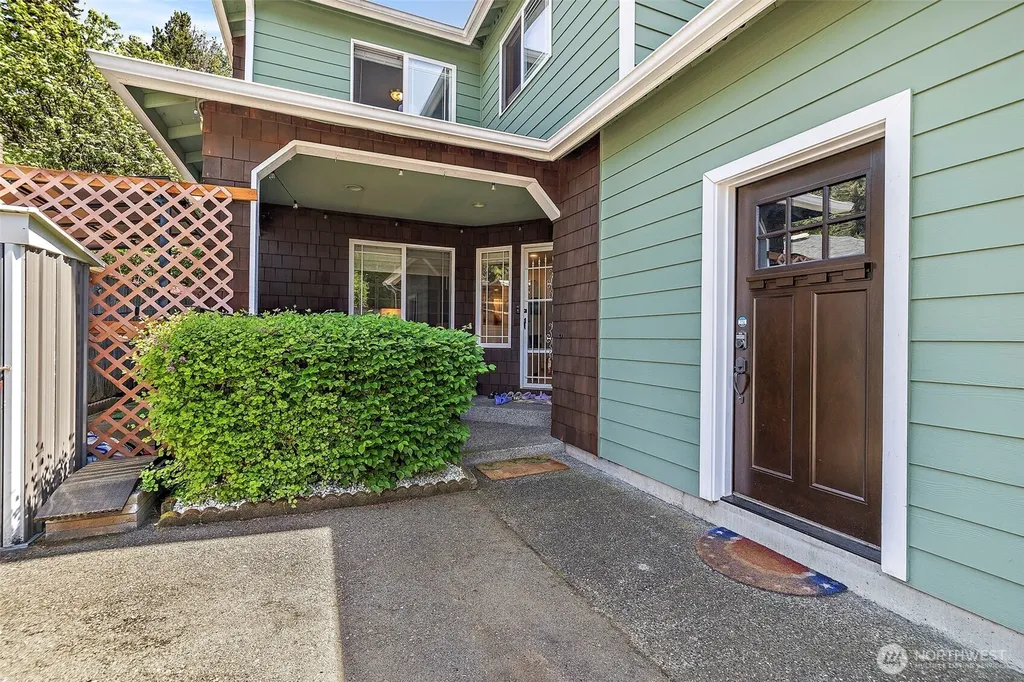 19836 Palatine Avenue N Shoreline WA 98133