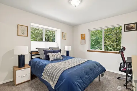 19836 Palatine Avenue N Shoreline WA 98133