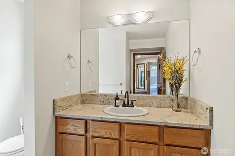 19836 Palatine Avenue N Shoreline WA 98133