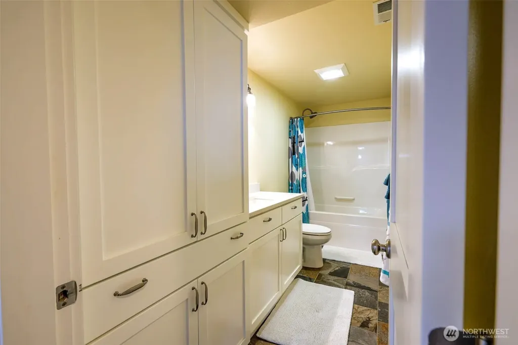 34905 G Street Ocean Park WA 98640