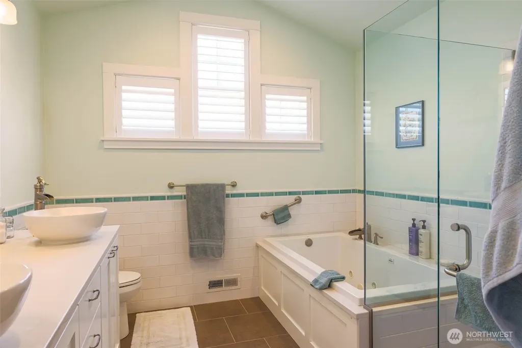 34905 G Street Ocean Park WA 98640
