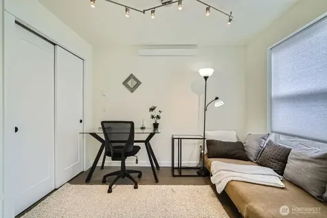 5928 18th Avenue S Seattle WA 98108