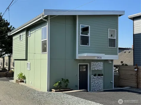 5928 18th Avenue S Seattle WA 98108