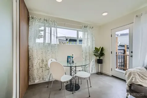 5928 18th Avenue S Seattle WA 98108