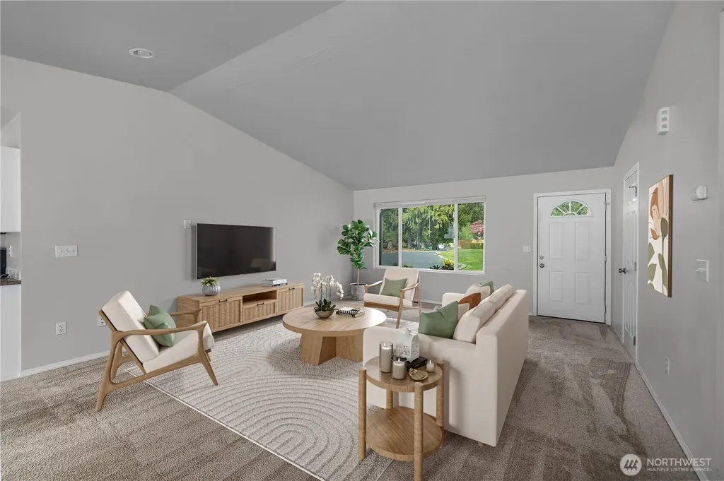 810 E Lakeshore Drive W Shelton WA 98584