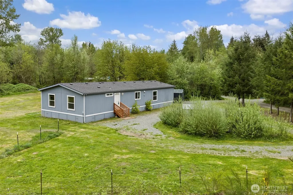 11215 180th Lane SW Rochester WA 98584