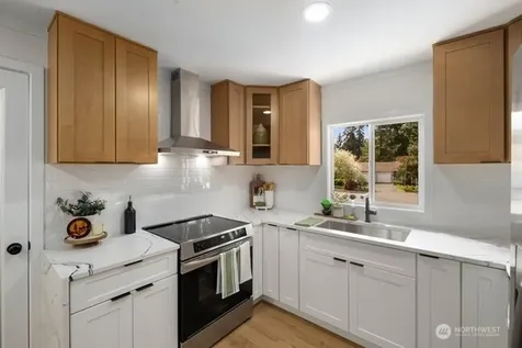 15717 97th Avenue Ct E Puyallup WA 98375