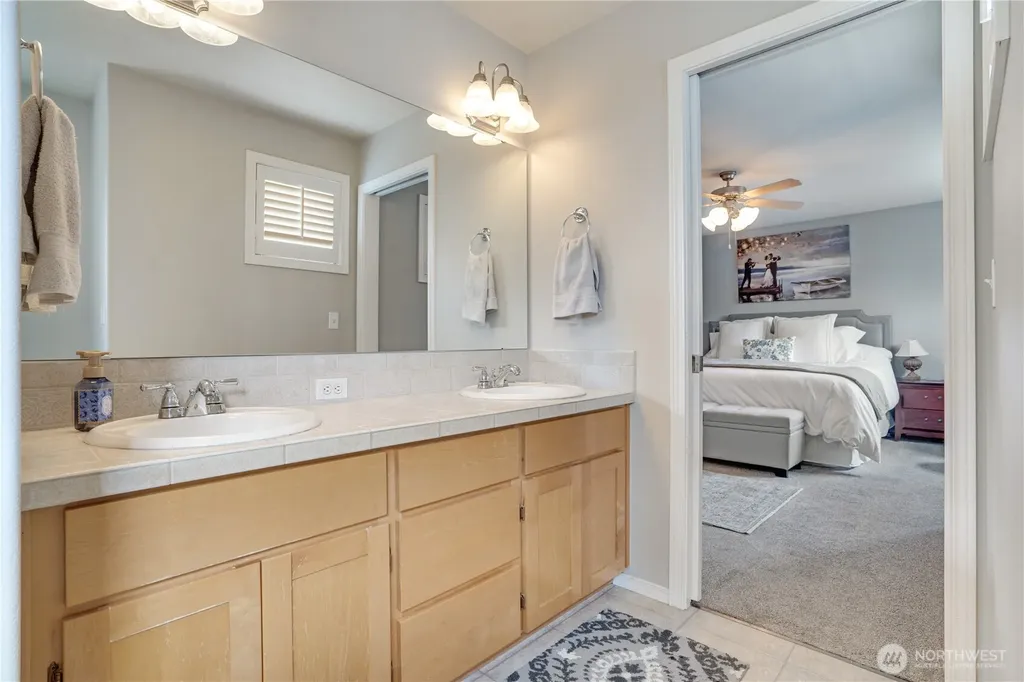 18306 92nd Avenue E Puyallup WA 98375