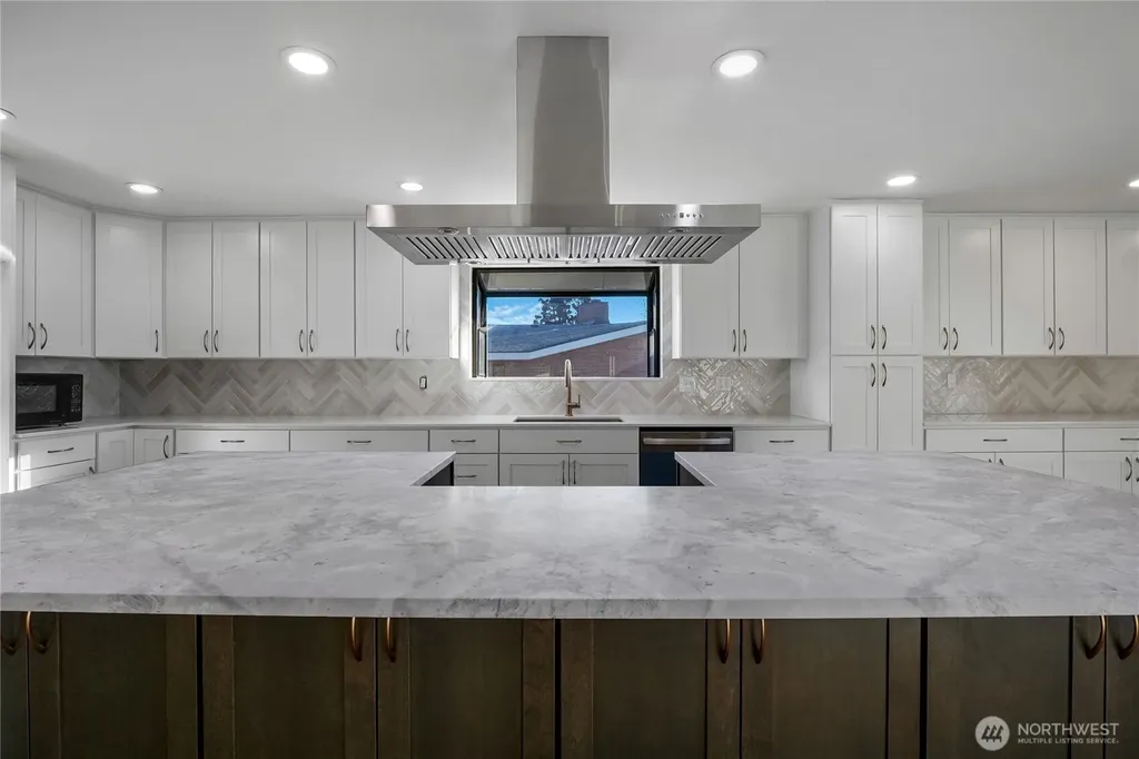 306 N Crestview Drive Moses Lake WA 98837