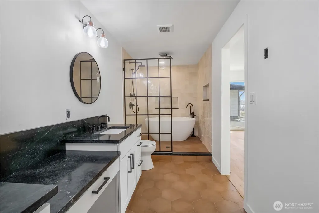 306 N Crestview Drive Moses Lake WA 98837