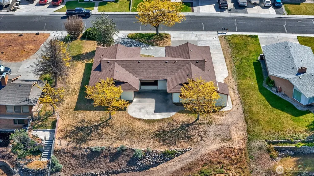 306 N Crestview Drive Moses Lake WA 98837