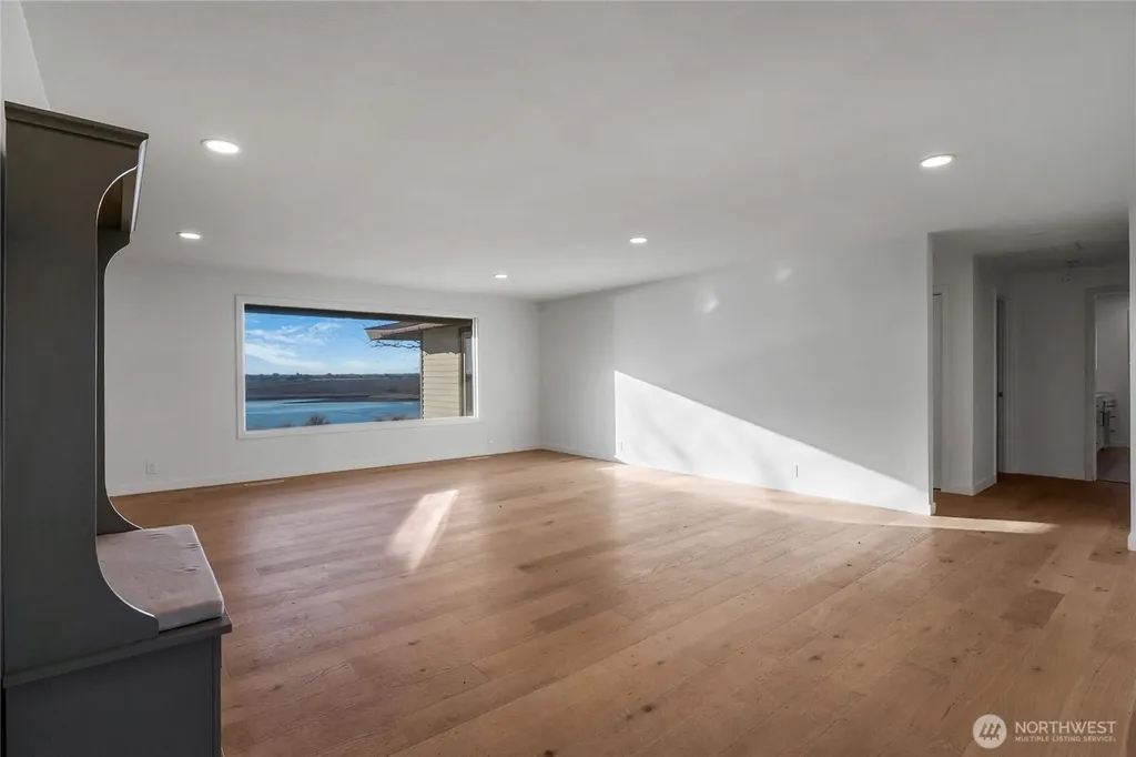 306 N Crestview Drive Moses Lake WA 98837