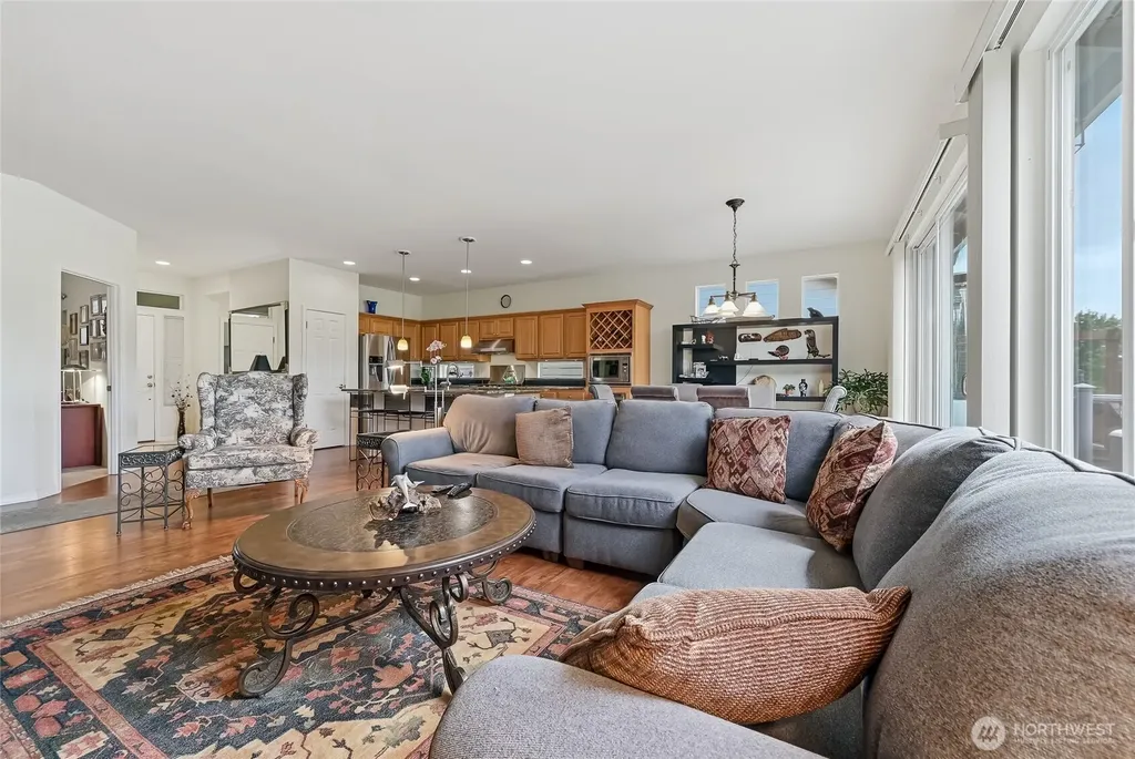 23041 NE 127th Way Redmond WA 98053