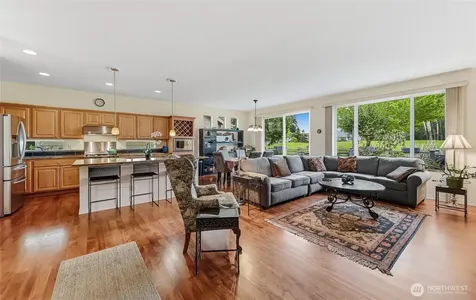 23041 NE 127th Way Redmond WA 98053