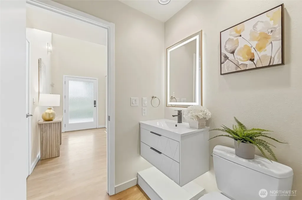 613 Bellevue Way SE Bellevue WA 98004