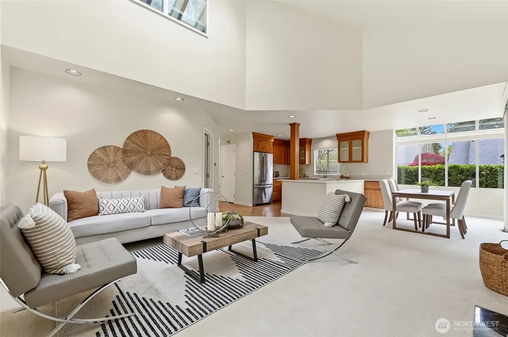 613 Bellevue Way SE Bellevue WA 98004