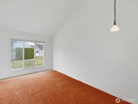1302 E Lakeshore Drive Lake Stevens WA 98258