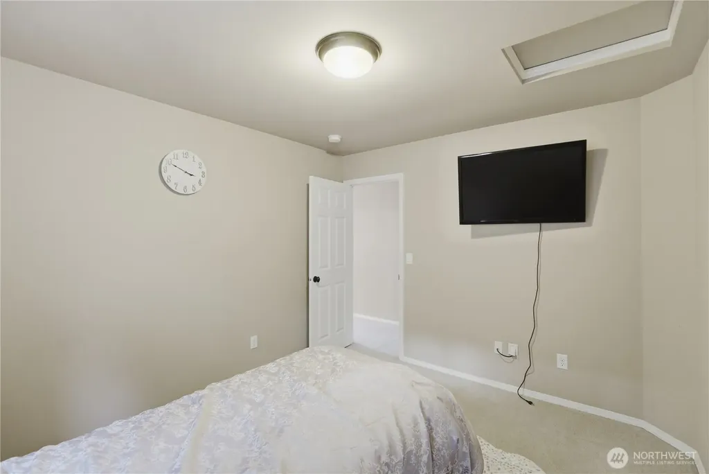 12855 NE 197th Place Woodinville WA 98072
