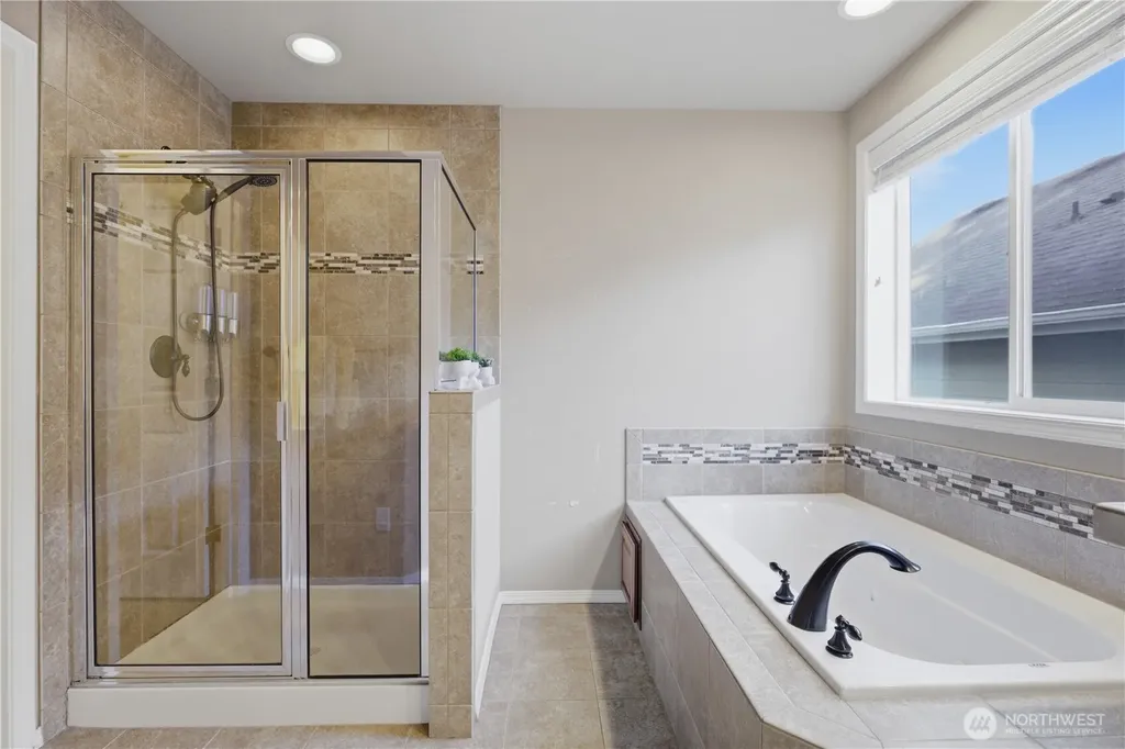 12855 NE 197th Place Woodinville WA 98072