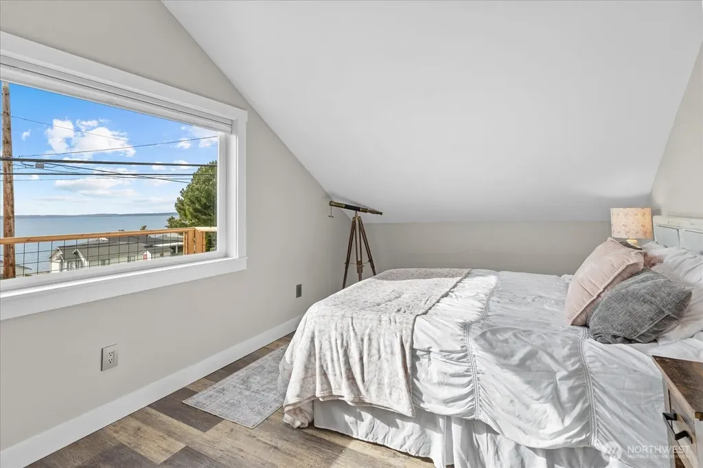 170 N Sunset Drive Camano Island WA 98282