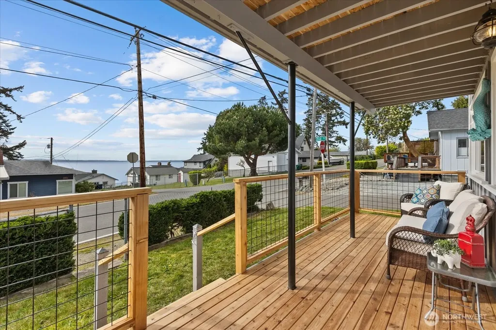 170 N Sunset Drive Camano Island WA 98282