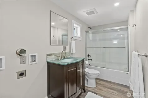 170 N Sunset Drive Camano Island WA 98282