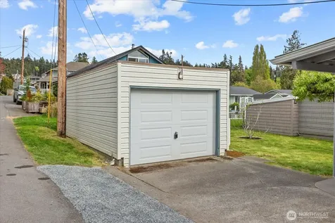 170 N Sunset Drive Camano Island WA 98282