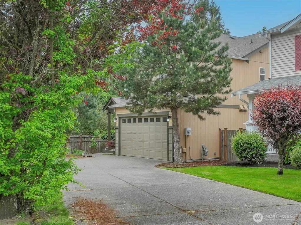 5708 Arcarro Ct SE Lacey WA 98503