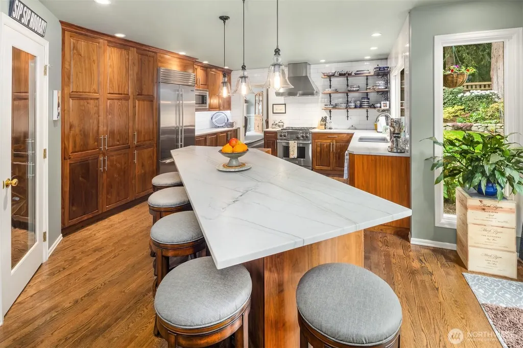 3021 224th Avenue NE Sammamish WA 98074