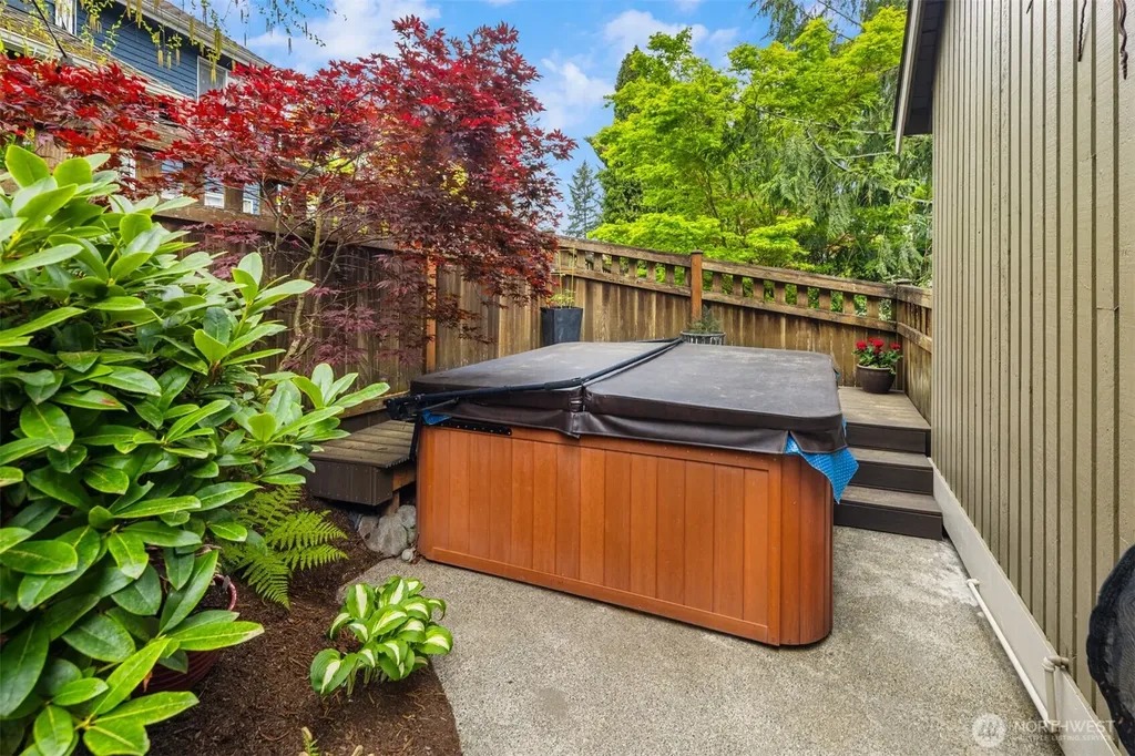 3021 224th Avenue NE Sammamish WA 98074