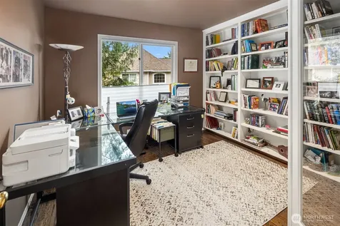 3021 224th Avenue NE Sammamish WA 98074