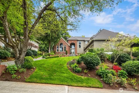 3021 224th Avenue NE Sammamish WA 98074