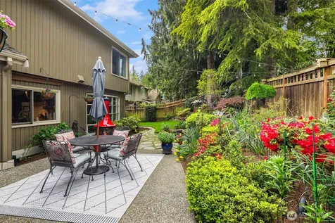 3021 224th Avenue NE Sammamish WA 98074