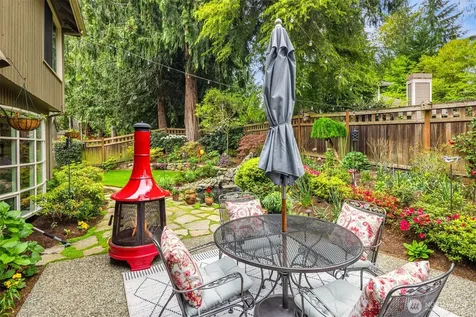 3021 224th Avenue NE Sammamish WA 98074