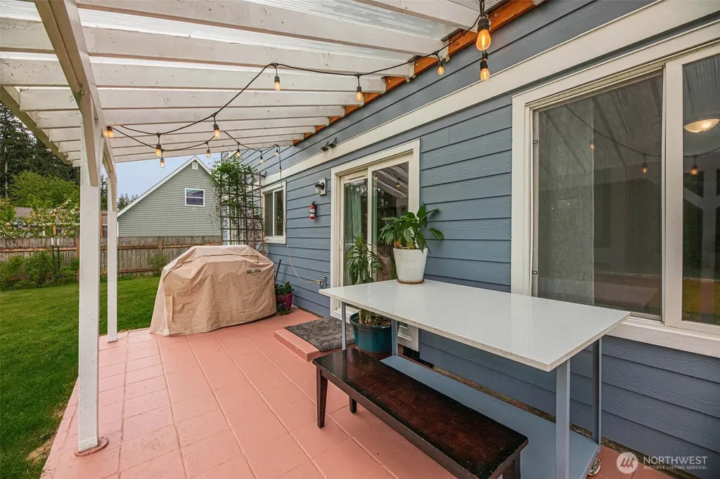 12307 42nd Drive NE Marysville WA 98271
