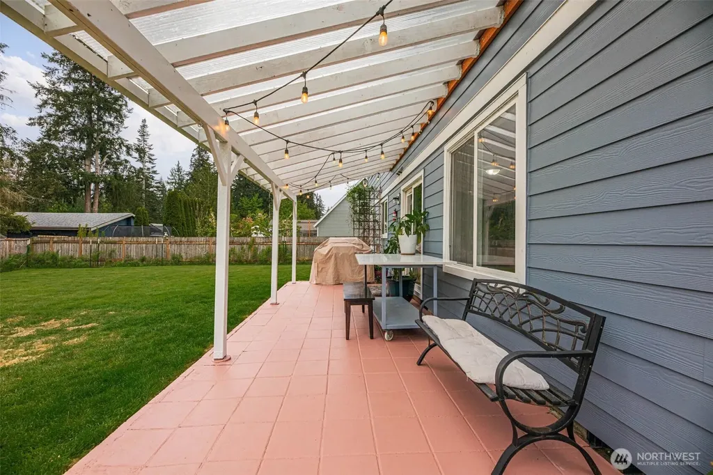 12307 42nd Drive NE Marysville WA 98271