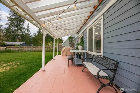 12307 42nd Drive NE Marysville WA 98271