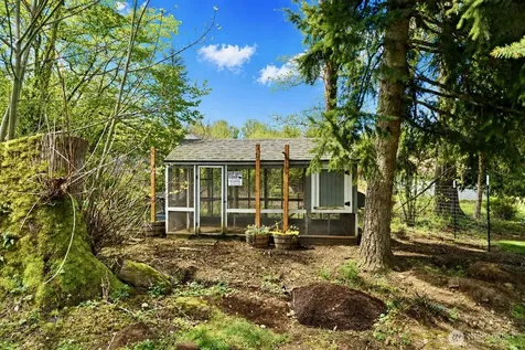 18248 240th Ave SE Maple Valley WA 98038