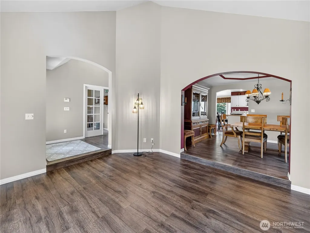 26224 SE 425th Street Enumclaw WA 98022