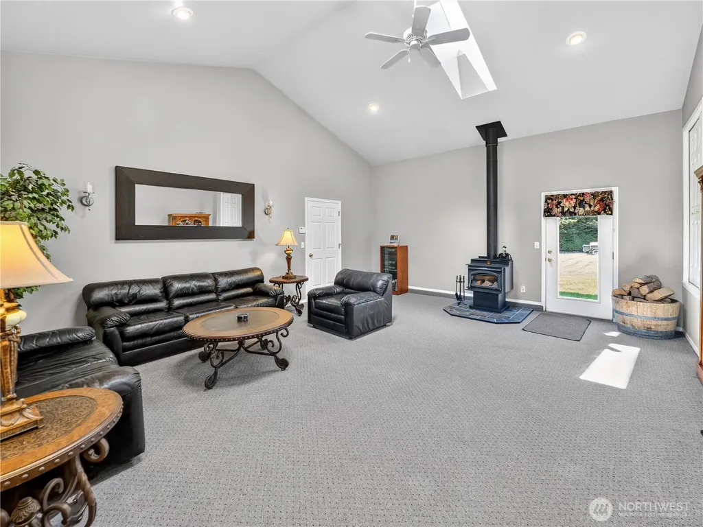 26224 SE 425th Street Enumclaw WA 98022