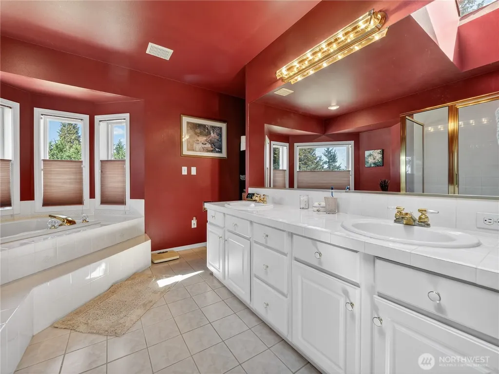 26224 SE 425th Street Enumclaw WA 98022