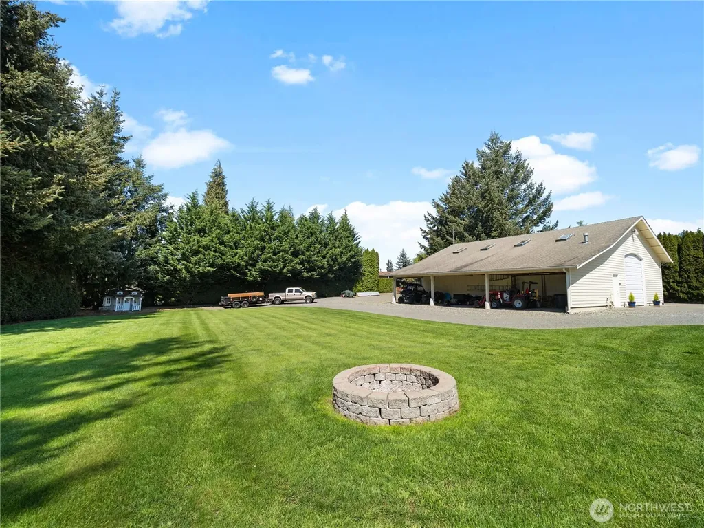 26224 SE 425th Street Enumclaw WA 98022