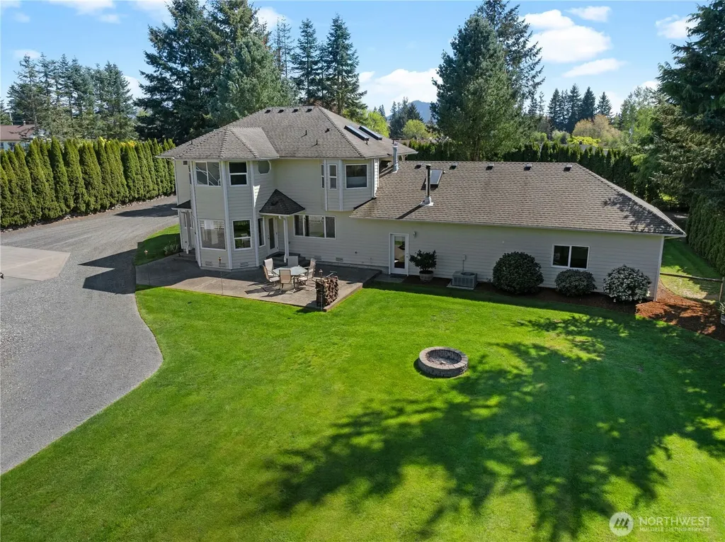 26224 SE 425th Street Enumclaw WA 98022