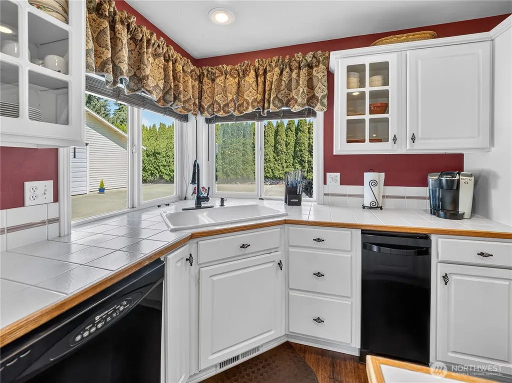 26224 SE 425th Street Enumclaw WA 98022
