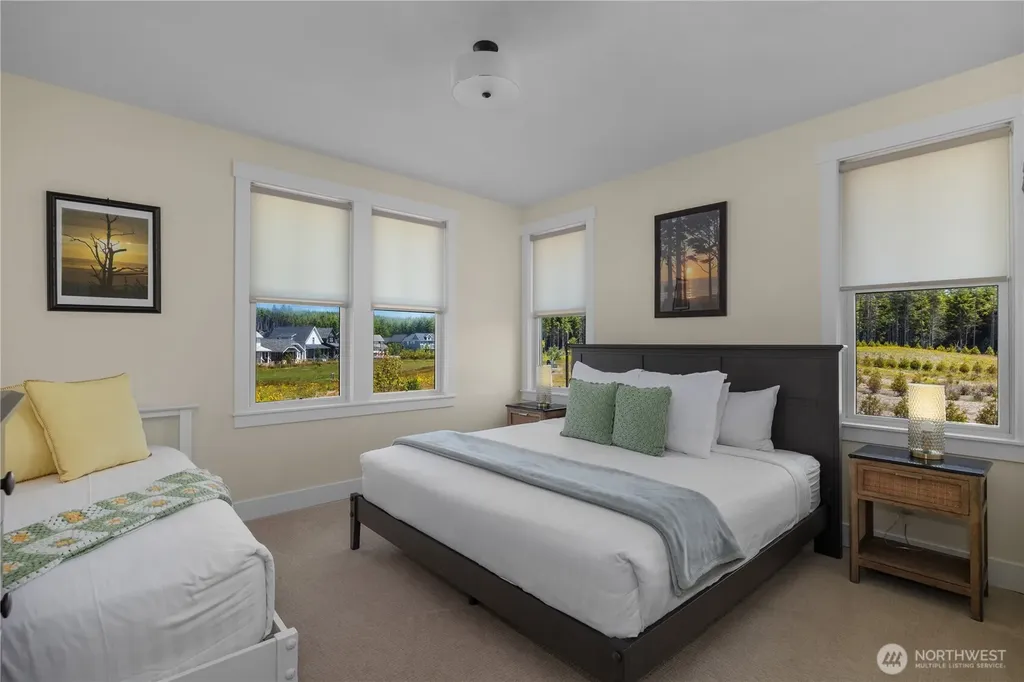 36 Easthaven Street Pacific Beach WA 98571
