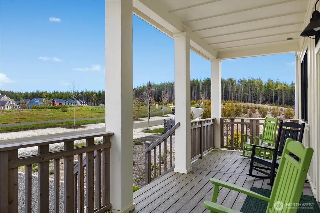 36 Easthaven Street Pacific Beach WA 98571