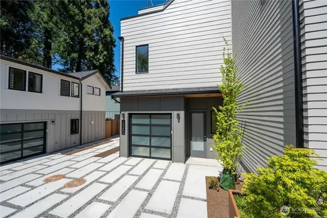 13540 39th Avenue NE Seattle WA 98125