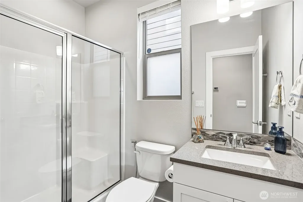 24 151st Street SW Lynnwood WA 98087